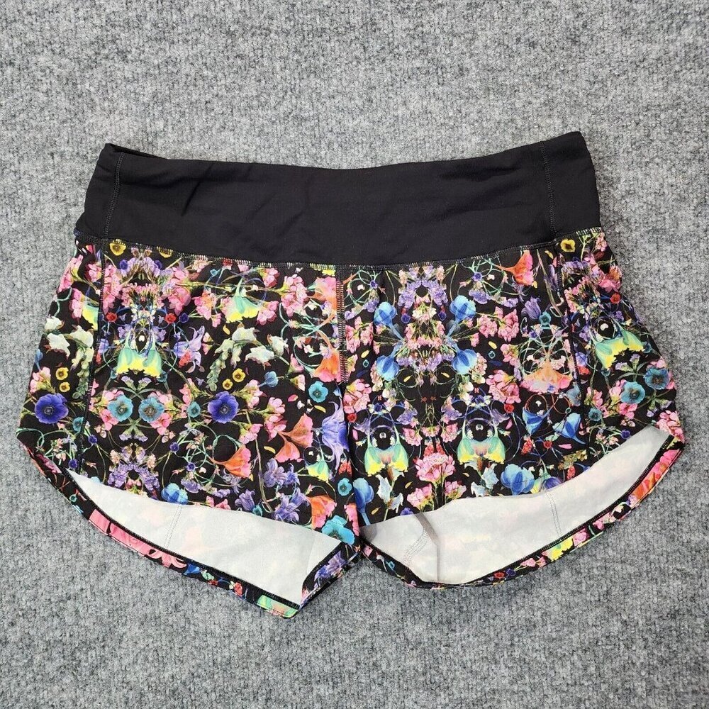 Lululemon Women 8 Speed Up Shorts‎ 2.5" Flowerscope Black Floral Running Gym